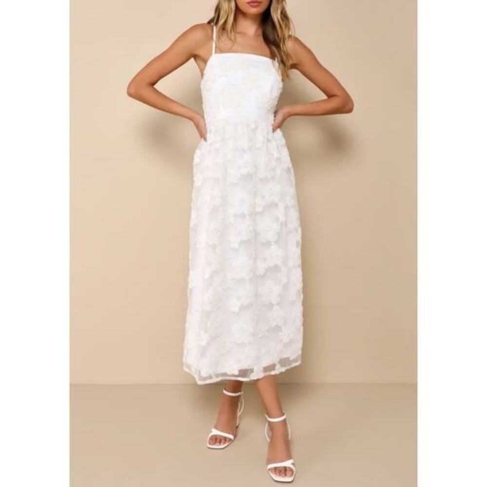 Lulu's White Floral Appliqué Midi Dress
